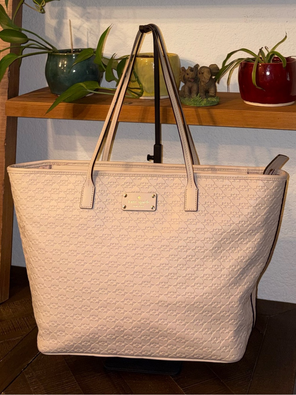 🌸 Kate Spade New York Embossed Spade Tote – Blush / Nude – NWOT 🌸
